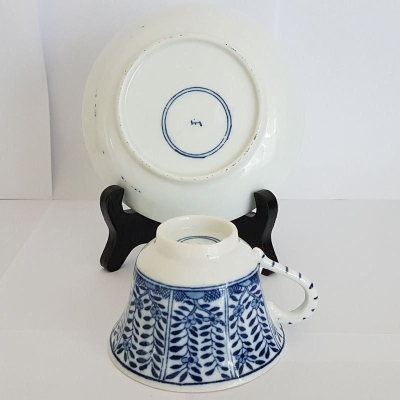 Tassen: Antike Tasse und Unterteller um 1890 – Gebraucht aus Kaltbrunn von Condor2 1