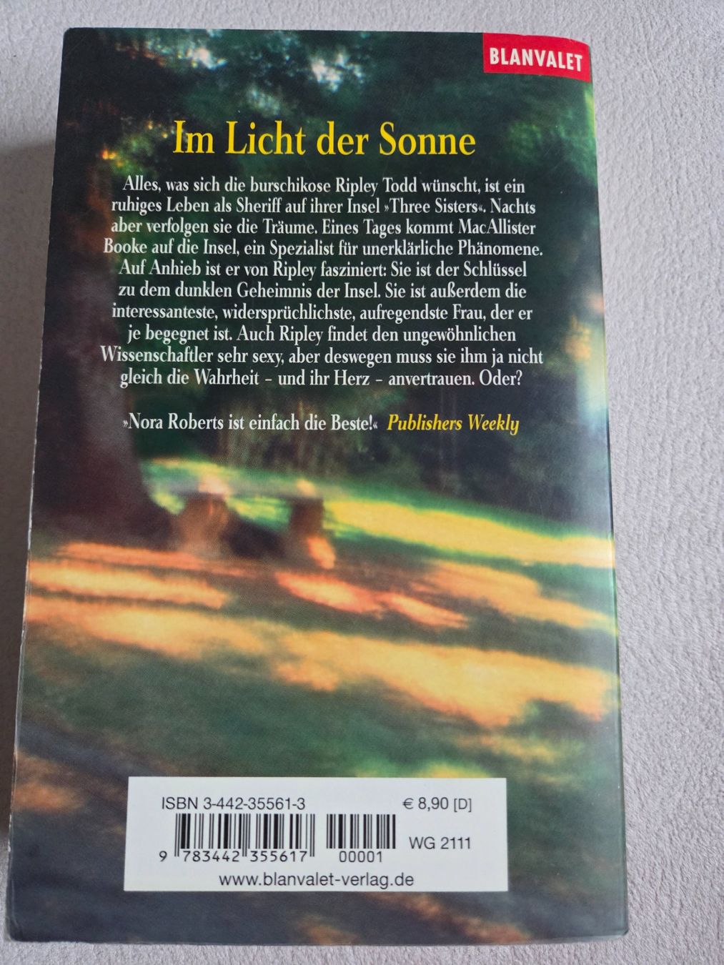 Bücher: Nora Roberts - Im Licht der Sonne – Gebraucht aus Bergdietikon von Tanne_10 1