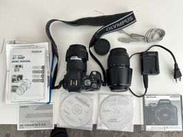 Olympus E-500 Spiegelreflexkamera mit 2 Objektiven