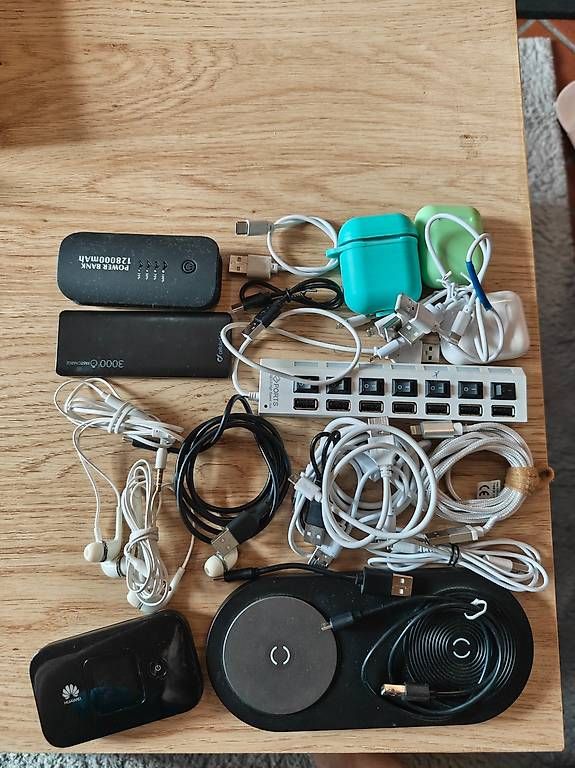 Ersatzteile: Zubehör/Accessoires Smartphone – Gebraucht aus Vinelz von RomanOff99 4