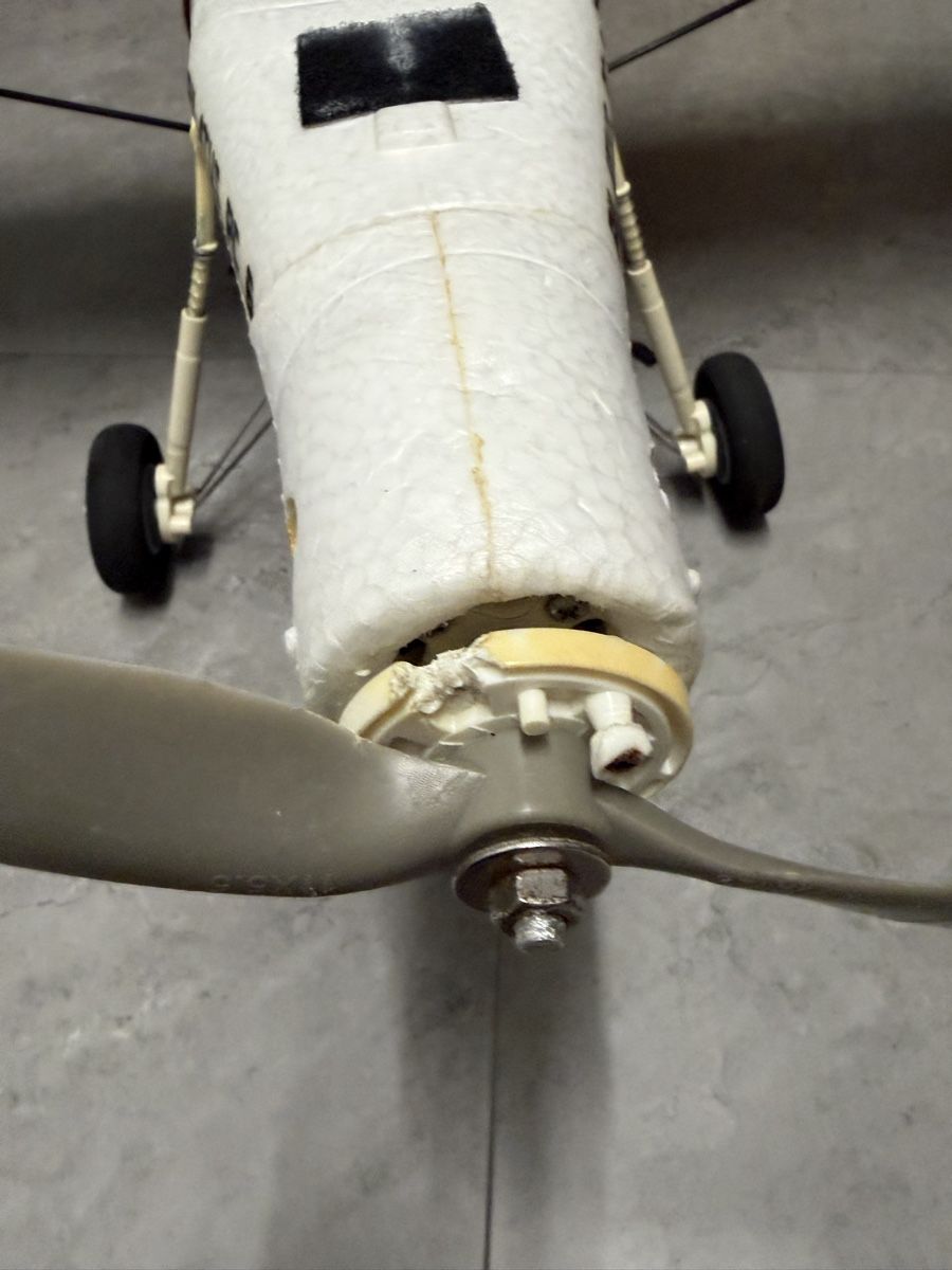RC Kits de montage: RC Flugzeug Pilatus PC-6 – Défectueux à Laufenburg par yan_vd6h 7