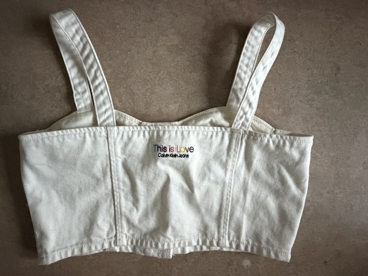 Calvin Klein Tops: Calvin Klein Jeans Bustier weiss – Gebraucht aus Zürich von jul_5mhx 2