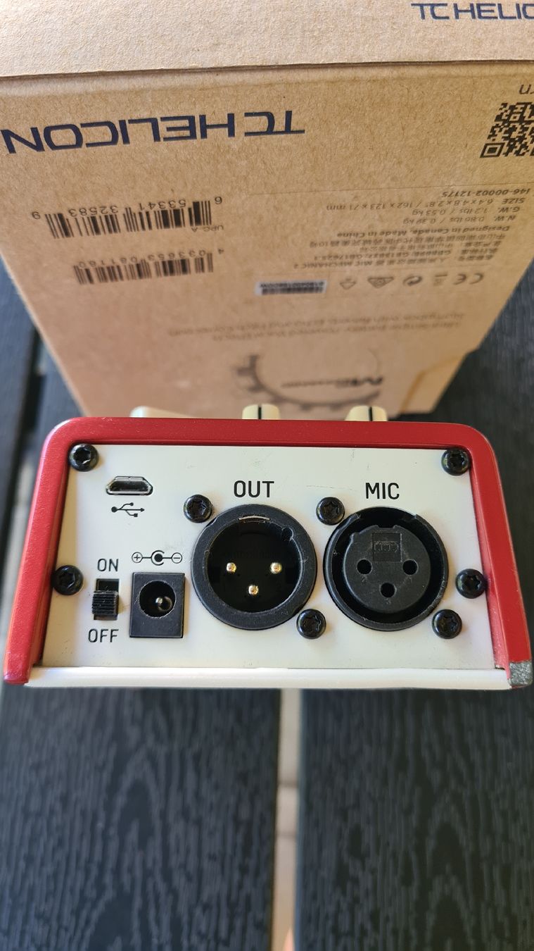 TC Electronic Egaliseurs: TC Helicon Voice Processor "Mic Mechanic II" inkl. Adapter – D'occasion à Seon par LivEst 2