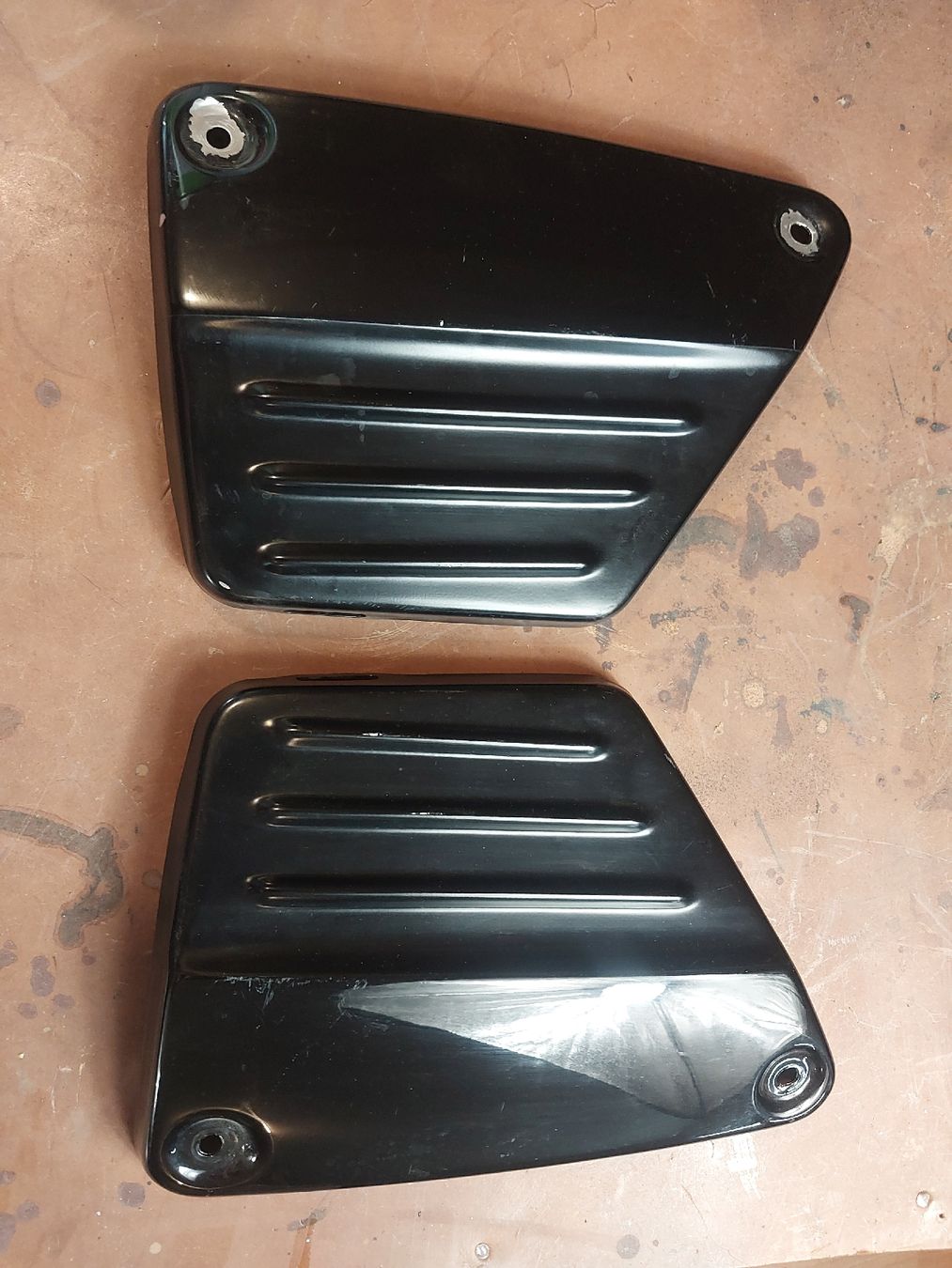 Yamaha Tutti i ricambio per moto: Yamaha Vmax 1200 Seitliche Abdeckungen – Usato da Wohlen AG venduto da agr_r5wp