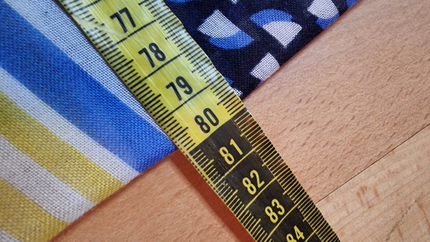 Foulards, Tücher & Schals: 🌺Rundschal🌺 – Gebraucht aus Wald ZH von CapLux 4