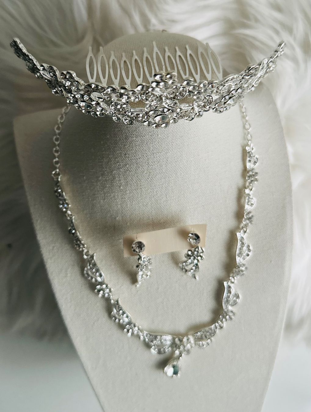Altri gioielli: Wunderschönes Schmuckset Hochzeit NEU – Nuovo (secondo la descrizione) da Glis venduto da kos_52w5 2