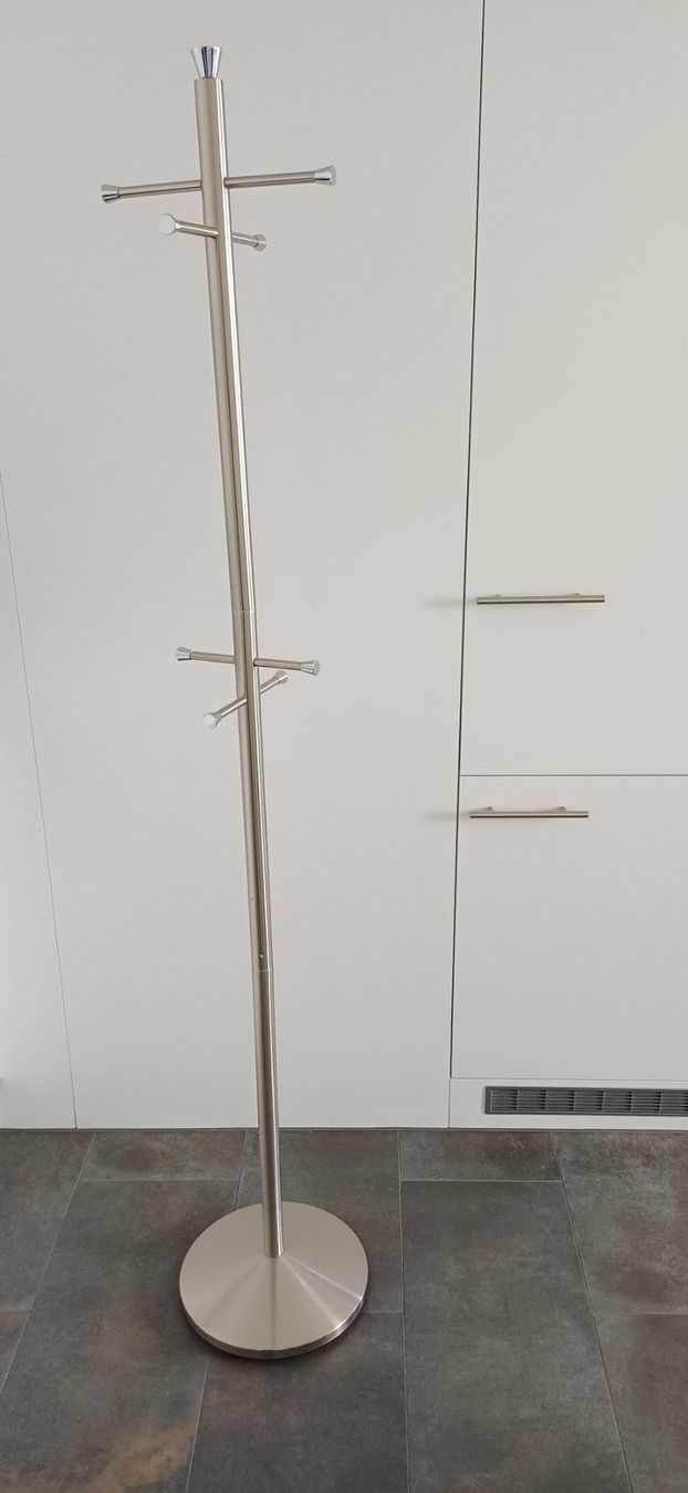 Altro in Decorazioni & Accessori: Kleiderständer metalic – Usato da Pfäffikon ZH venduto da rst628