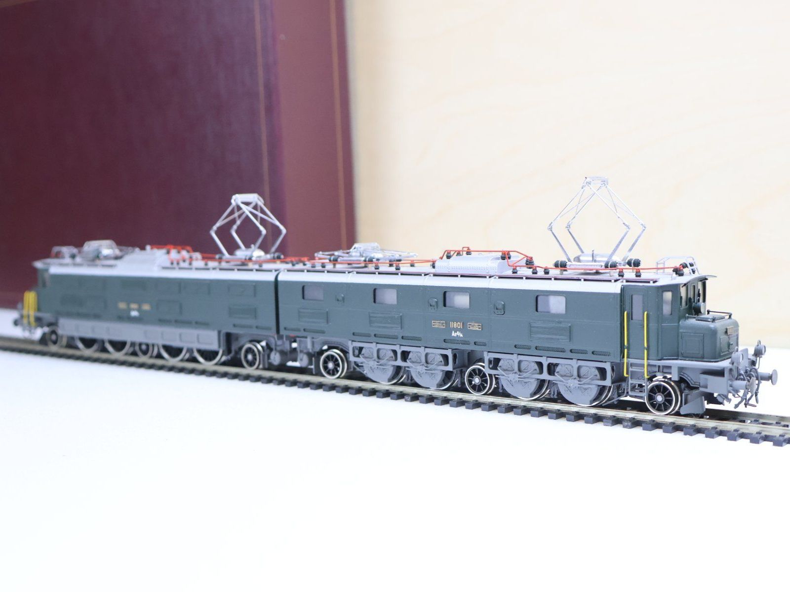 Fulgurex Modellini di ferrovie: Fulgurex SBB Ae 8/14 Gotthard E-Lok H0 DC - Messing – Usato da Winterthur venduto da Monstera