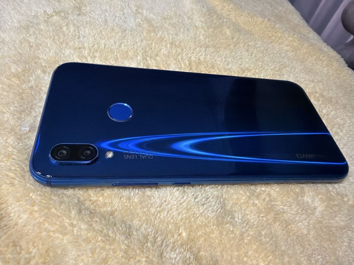 Huawei Telefoni cellulari / Smartphones: Huawei P20 Lite / Blau / 64Gb / – Usato da Arbon venduto da BaX_94 3