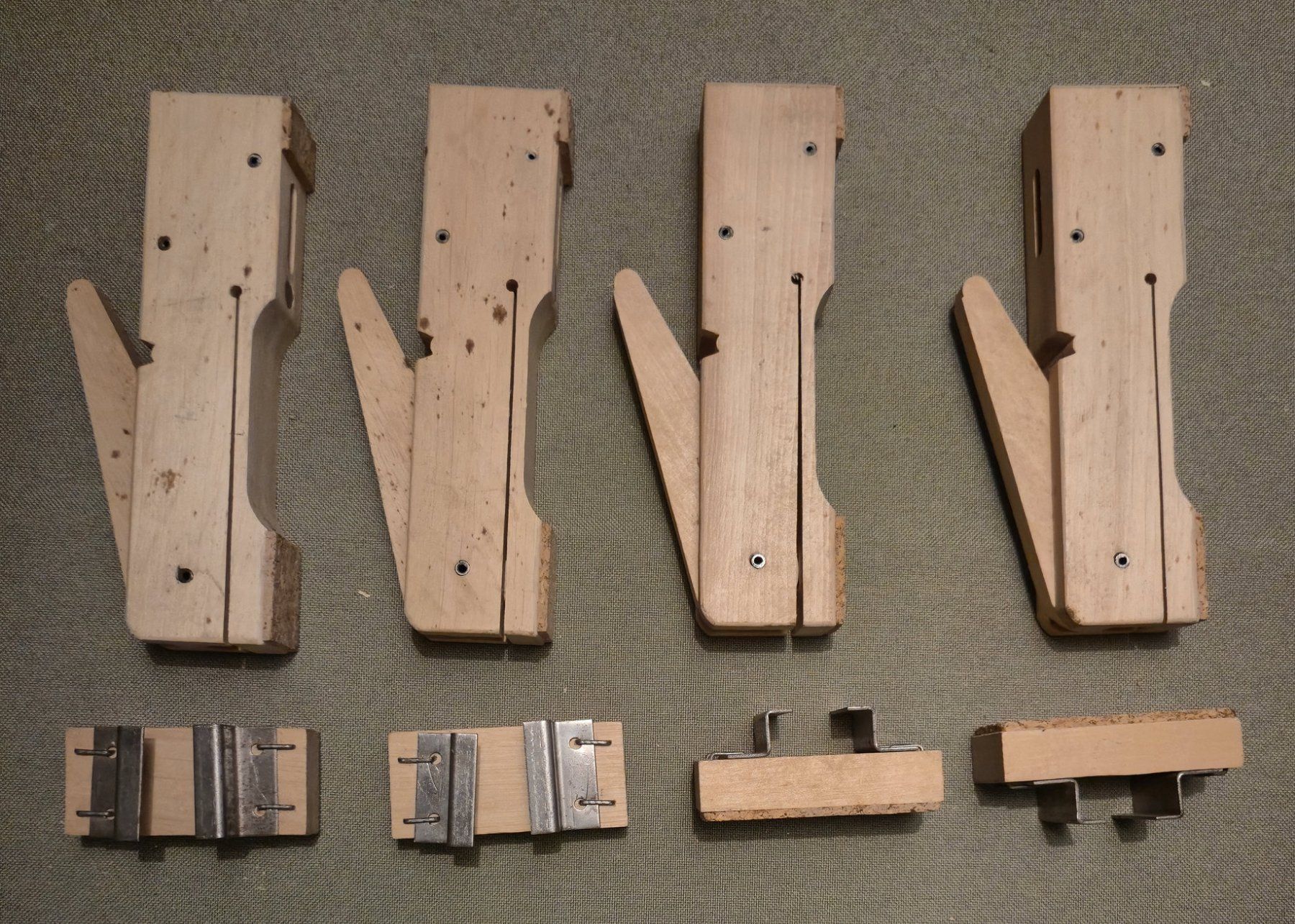 Alle Werkzeuge: Klemmzwingen mit HolzBacken – Gebraucht aus Jona von brackets 2