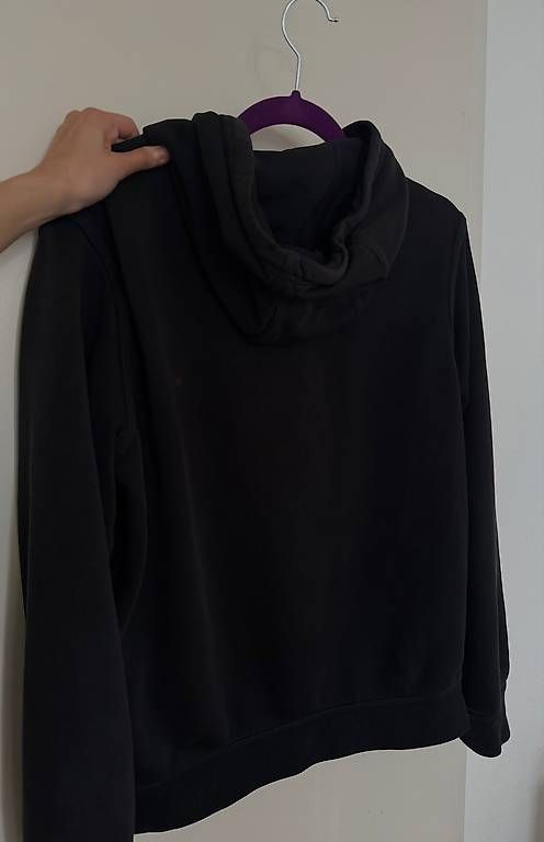 Pulls & Sweat-shirts: Nike Pullover – D'occasion à Basel par lolaloli 1