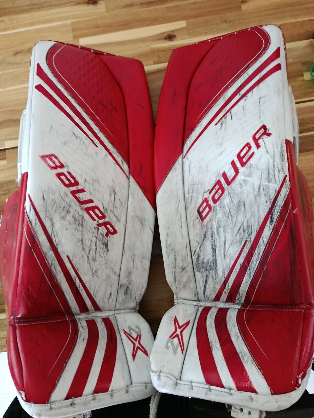 Bauer Protections: Bauer Eishockey Goalie Schoner Int L – Défectueux à Jona par gilmoregirl_1983
