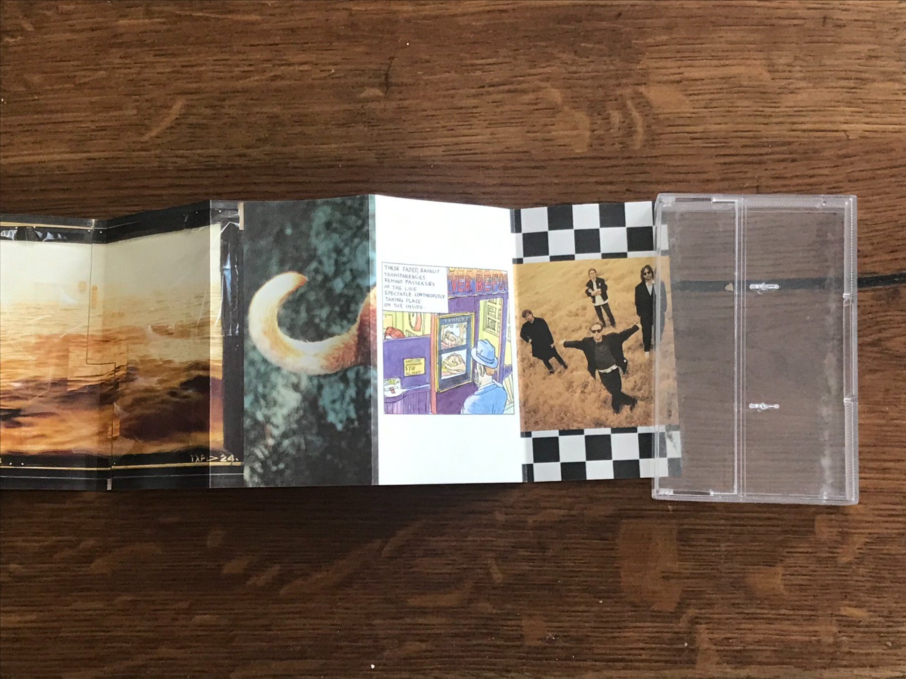 Kompaktkassetten: R.E.M. - Out of Time - Kassette – Gebraucht aus Buchs AG von Archie 3