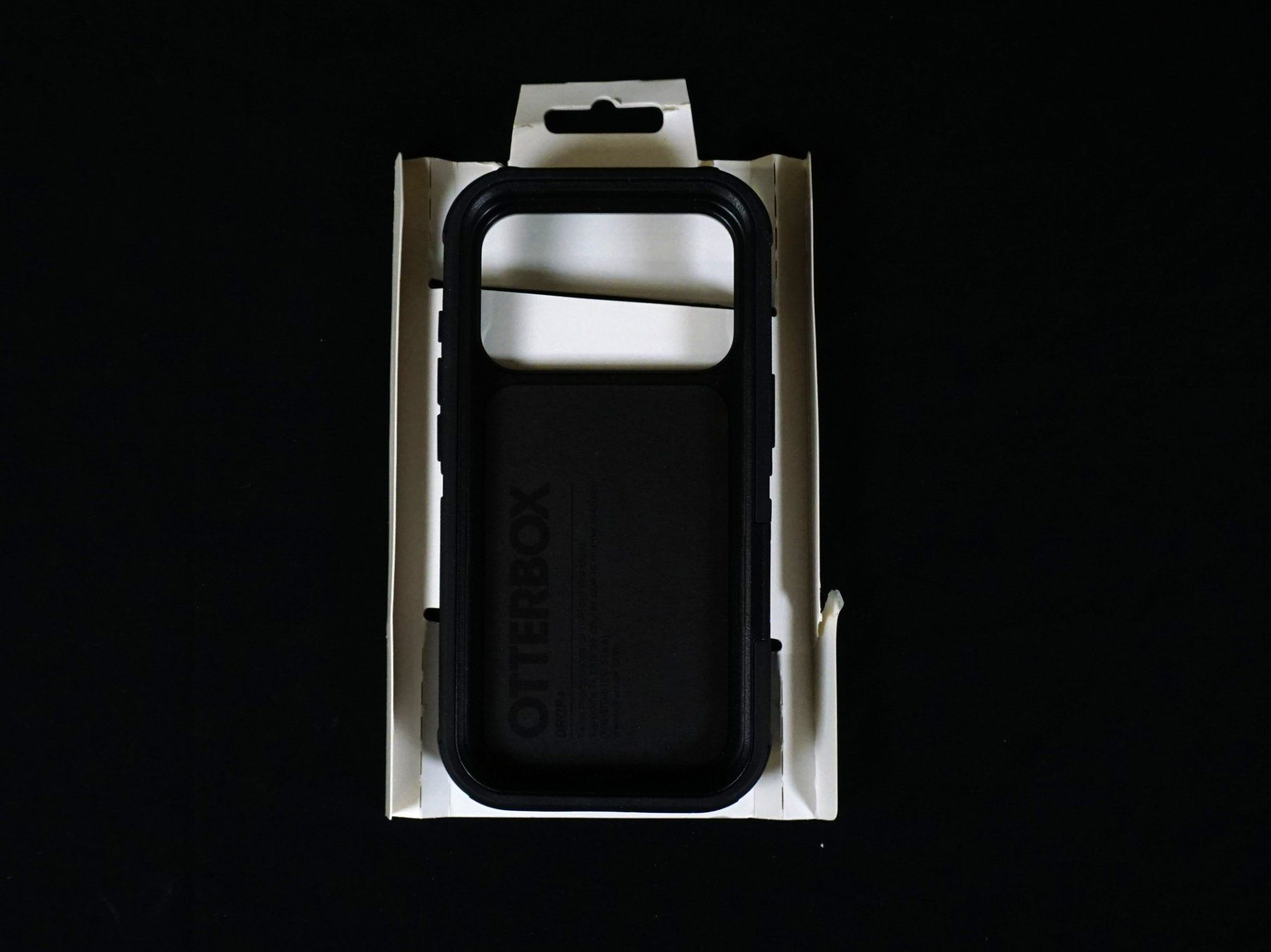 OtterBox Cover & Protezioni schermo: iPhone 17 Pro Hülle - Defender Pro – Nuovo (secondo la descrizione) da Pratteln venduto da Restwert_Pratteln 4