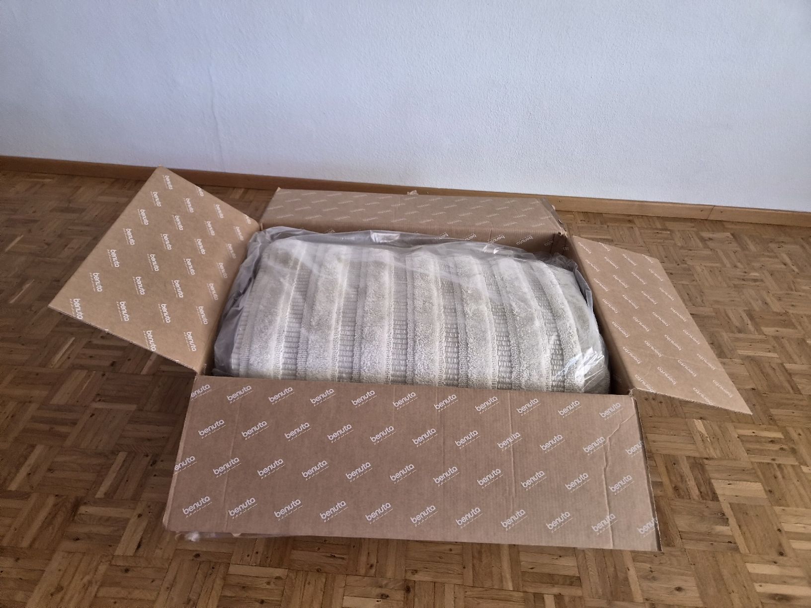 Teppiche: Teppich 300 x 400 cm Neu – Neu und originalverpackt aus Geroldswil von drg_qvr7 2