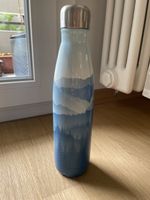 Trinkflasche, Blau mit Berglandschaft