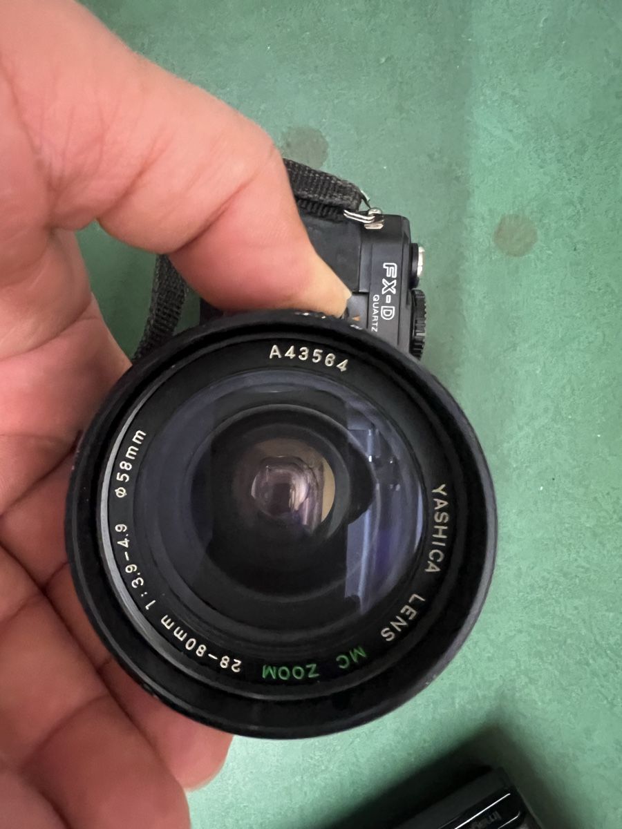 Yashica Fotocamera: Yashica FX D Quartz – Usato da Zürich venduto da jao_2bx7 1