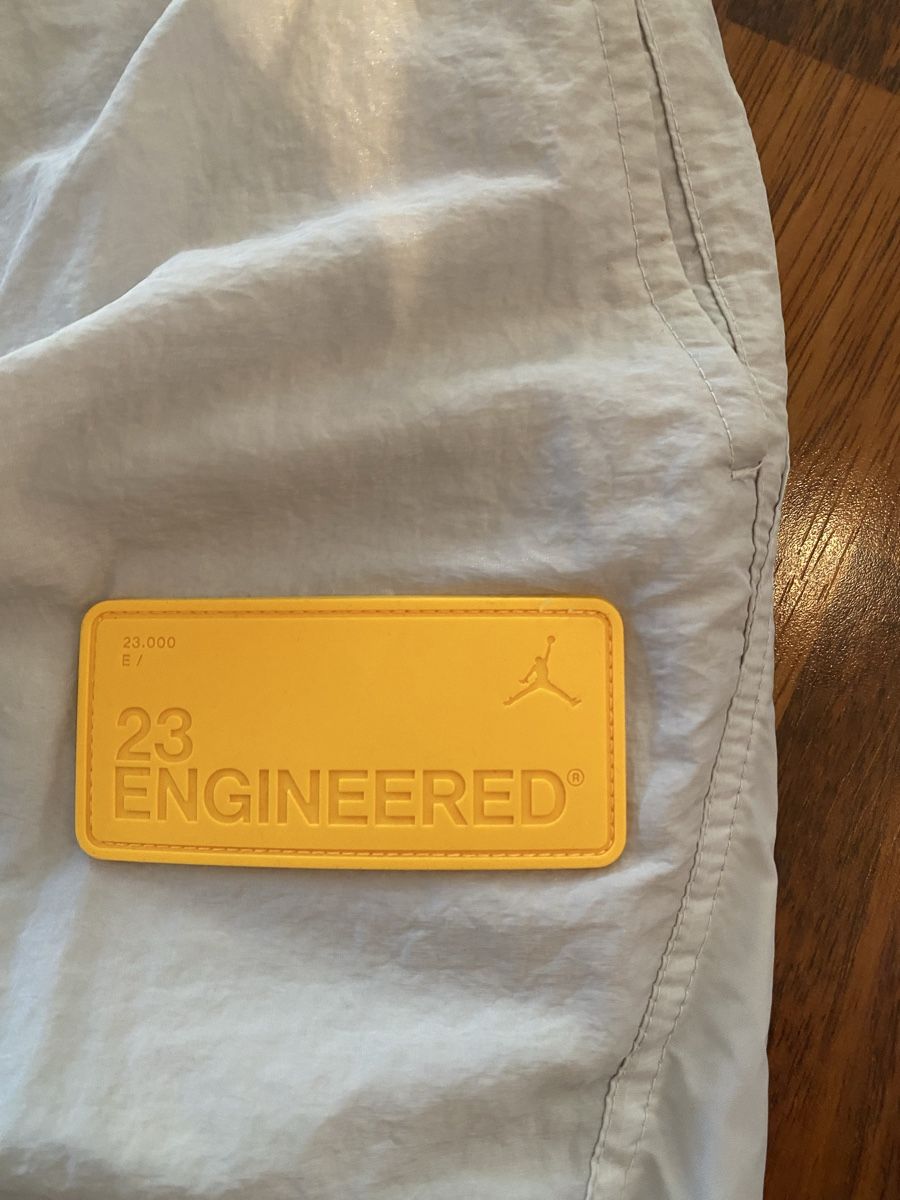 Pantaloni: Jordan Hose – Usato da Holderbank AG venduto da leooo.sie 3