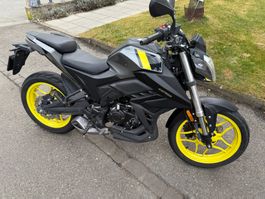 Motorrad 125 Naked Bike MOTRON Nomad 125 cm A1