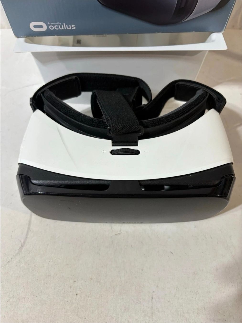Samsung Casco VR: Samsung Gear VR Powered von Oculus – Usato da Zürich venduto da Pancake187 1
