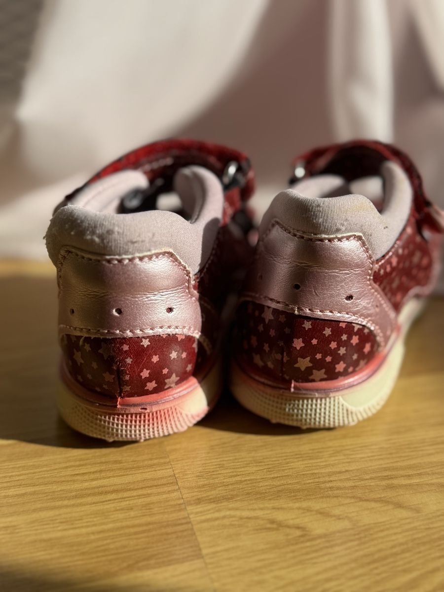 Scarpe per ragazzi: Kindersandalen – Usato da Zuchwil venduto da AleskaS 1