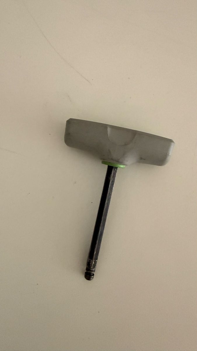 Thule Portapacchi: Thule Dachträger Set Querträger komplett – Usato da Ostermundigen venduto da E-Broki 2