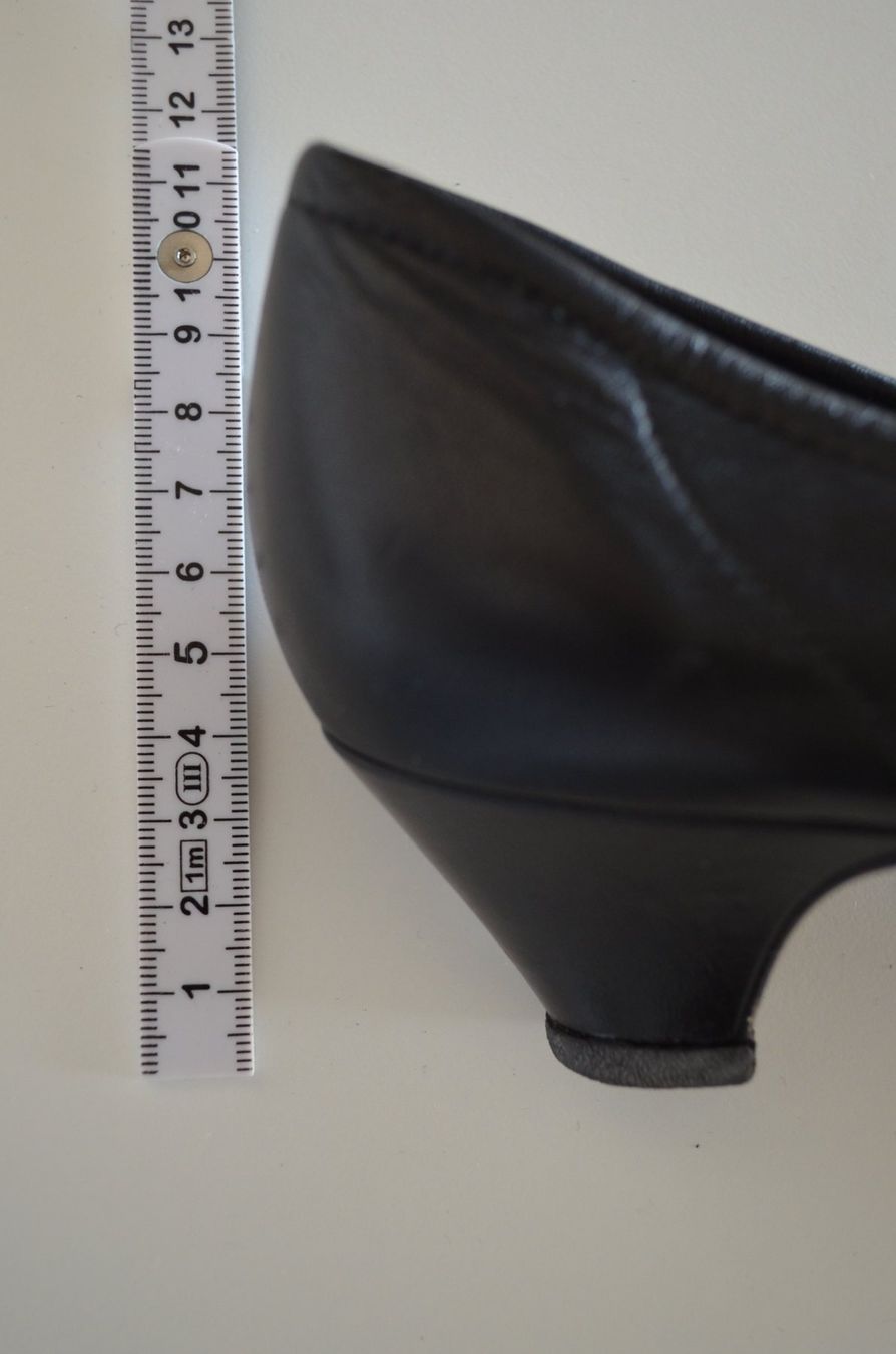 Högl Damenschuhe: HÖGL Pumps – Gebraucht aus Locarno von DarjaRonco 4