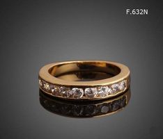 Goldring mit Zirkonia Steinen - Grösse: 53- 55 neu