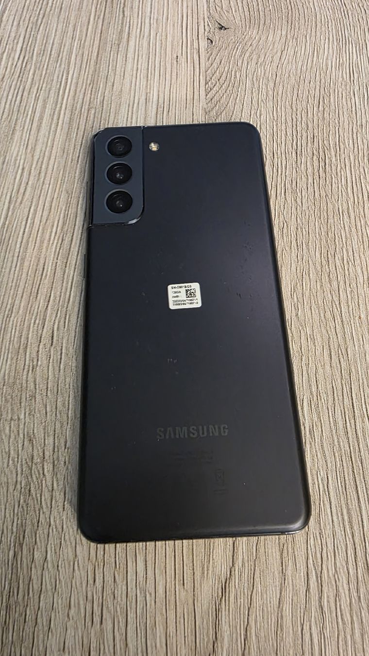 Samsung Telefoni cellulari / Smartphones: Samsung S21 schwarz 128GB – Usato da Schlieren venduto da Lapovac 1