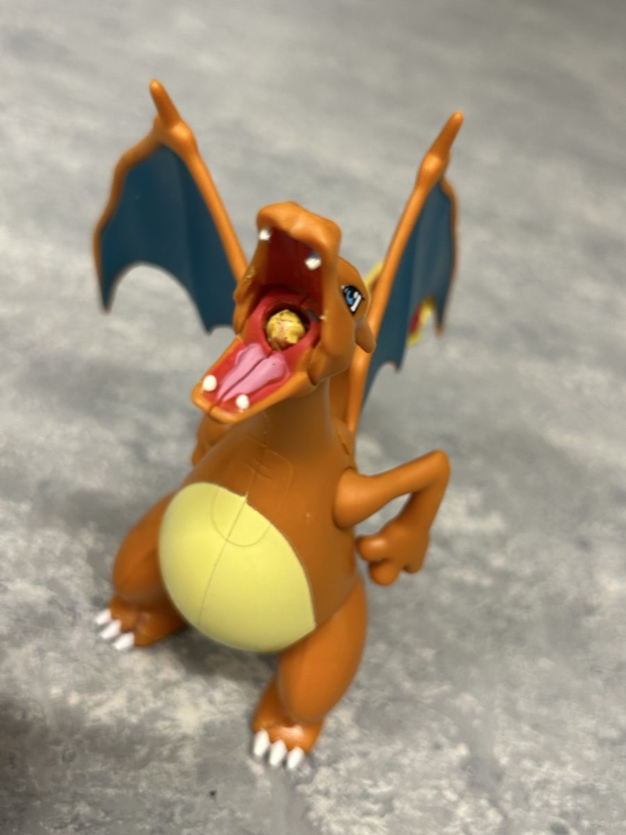 Pokémon Statuette: Spielfiguren Pokemon – Usato da Hombrechtikon venduto da Etagere92 1