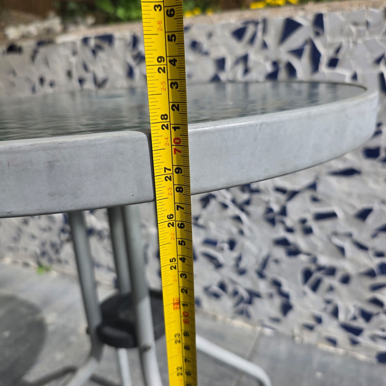 Tische: Gartentisch Rund Glas Metall Gestell – Gebraucht aus Rheinsulz von Dred 6