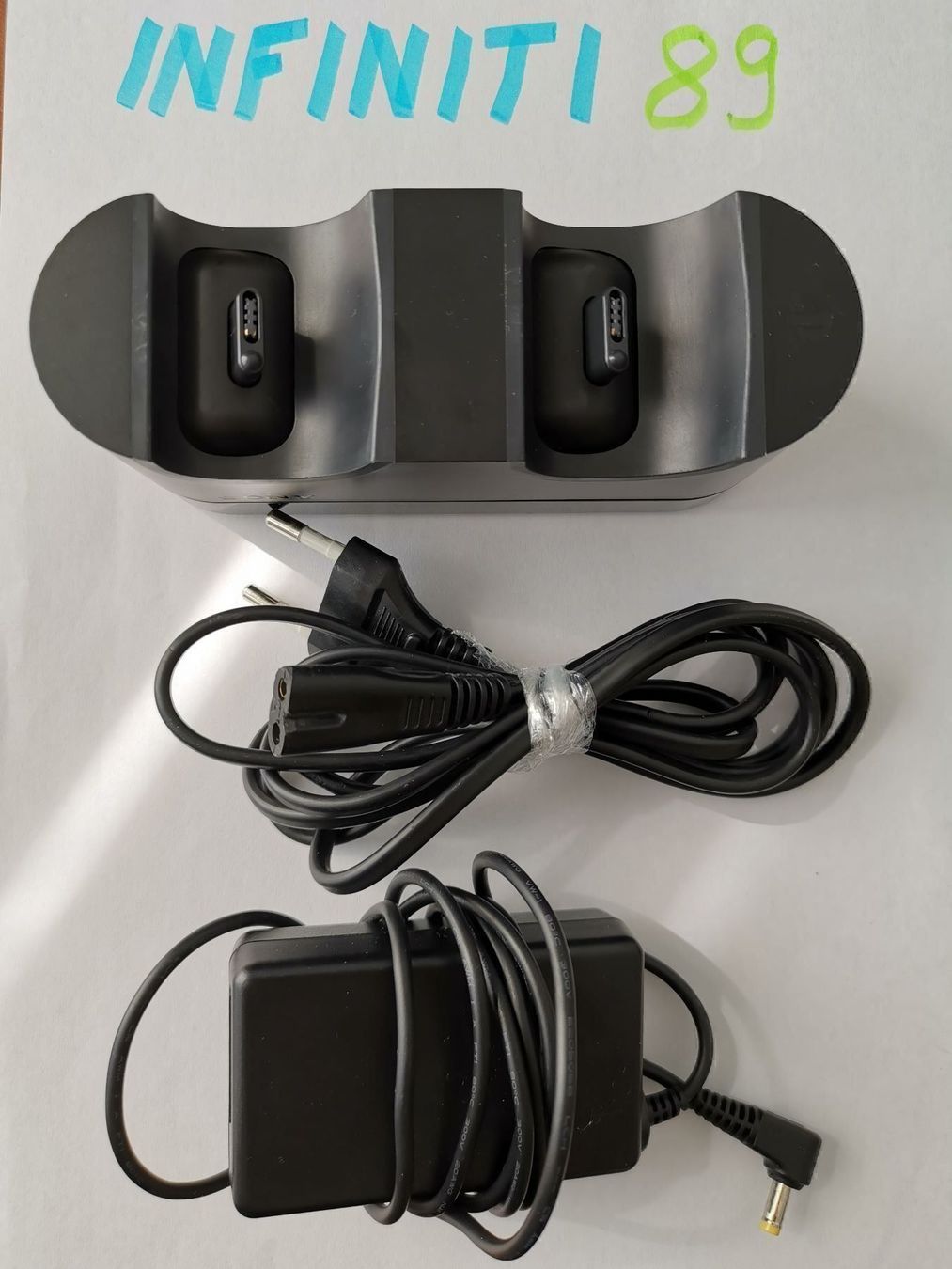 Sony Console: Original Sony Ladestation PS4 Controller – Usato da Schaffhausen venduto da _ALEJNA_