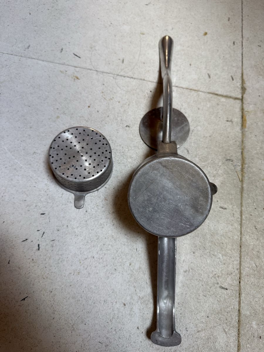 Appareils de cuisine: Presse-agrumes manuel Simplex II B.R.S Aluminium – D'occasion à Kloten par Mumiiin 6