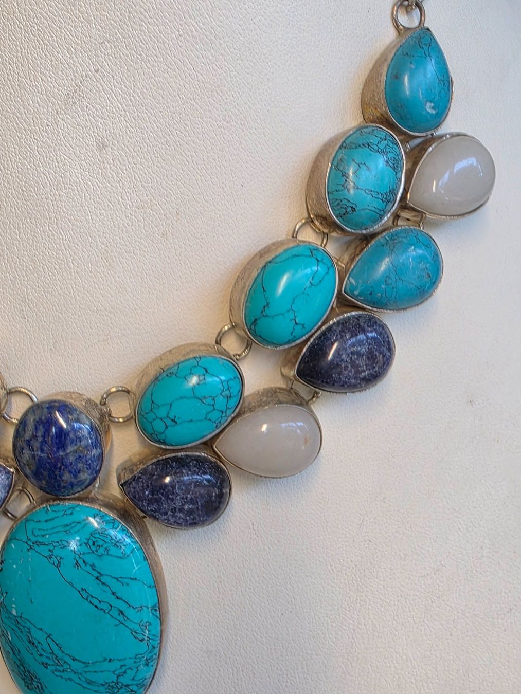 Catenine: Collier mit verschiedenfarbigen Edelsteinen in Silberfassung – Nuovo (secondo la descrizione) da Zürich venduto da Bieter04 3