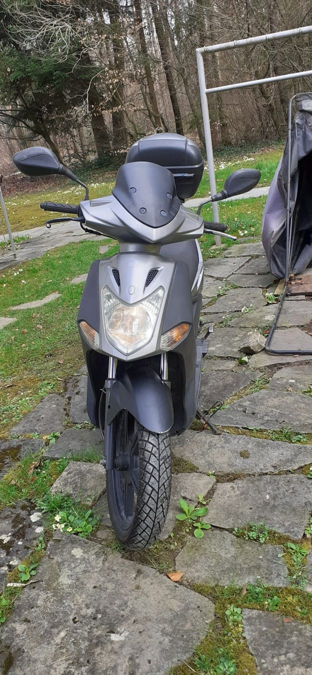 Kymco Scooter: Kymco Agility City 50i Roller – Usato da Schaffhausen venduto da GreenApple212