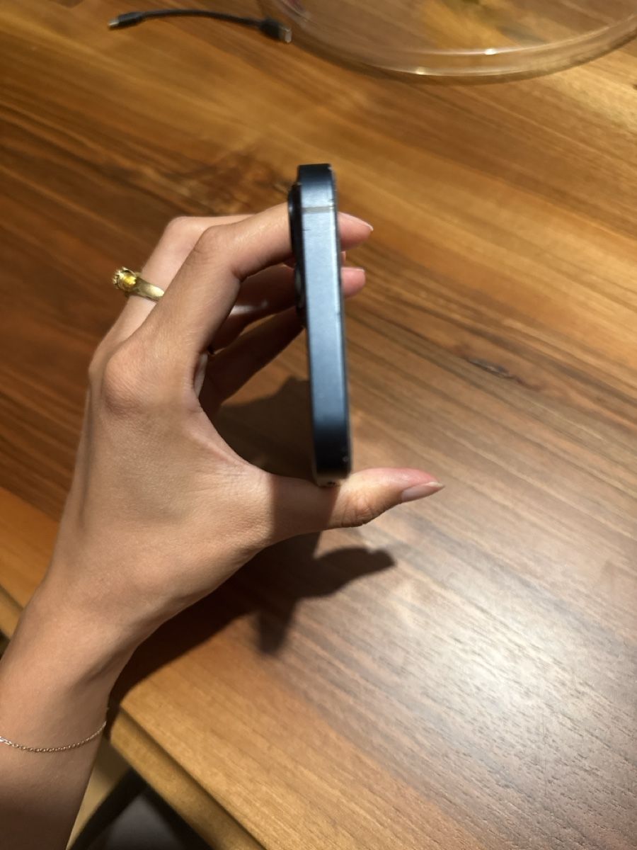 Apple Telefoni cellulari / Smartphones: iPhone 13 – Usato da Rorschach venduto da pescapesca 5