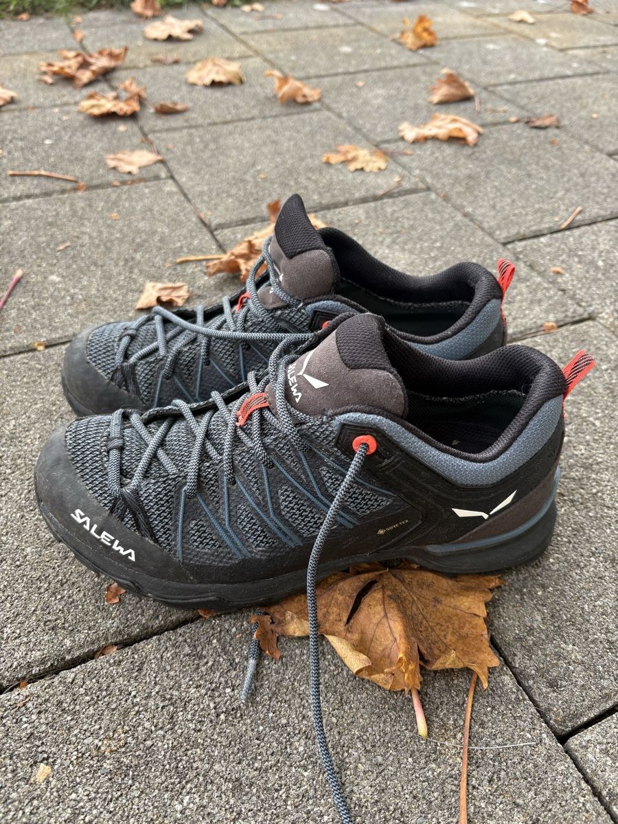 Salewa Damenschuhe: Saleva Wanderschuh – Gebraucht aus Alterswil FR von nanana02 1