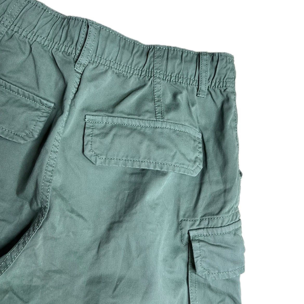 Bershka Hosen: Bershka Cargo Shorts – Gebraucht aus St. Gallen von look-twice 3