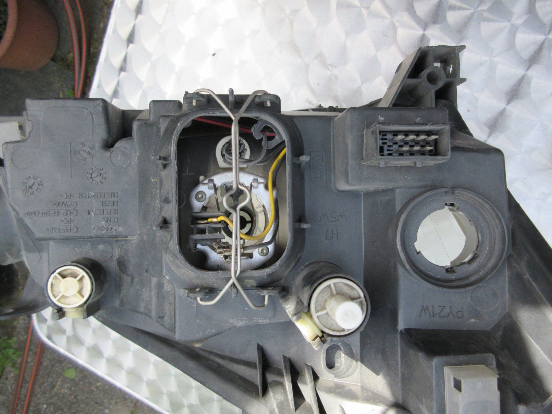 Fari: Phare avant gauche Toyota Corolla E12 – Usato da Champagne venduto da nan_2dwz 5