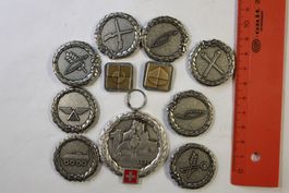 lot insignes Suisse