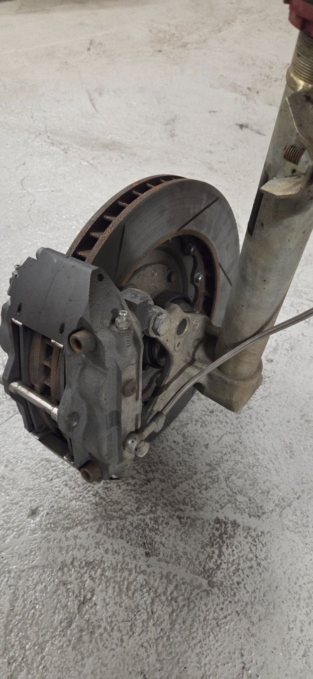 BMW Tutti pezzi di ricambio auto: Kit freins complet M3 e30 Gr.A – Usato da Apples venduto da mistral28 2
