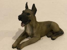 Figurine Chien Berger Allemand en résine.