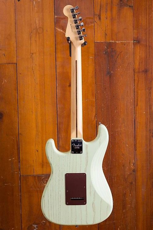Fender FSR American Stratocaster Rustic Ash Surf Green (Gebraucht) in ...