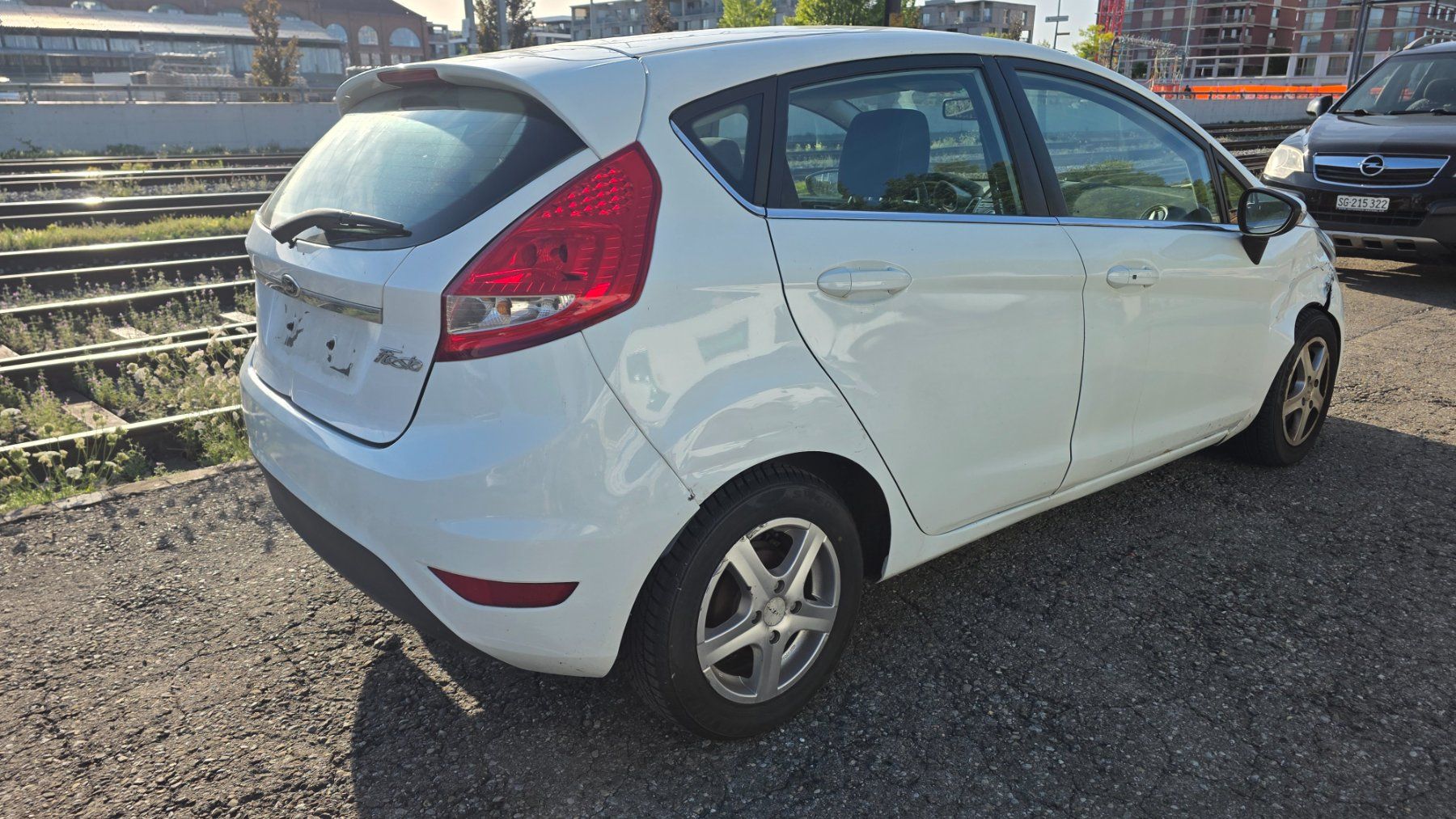 Ford Autos: Ford Fiesta 1.4i – D'occasion à Arbon par Tropxe. 3