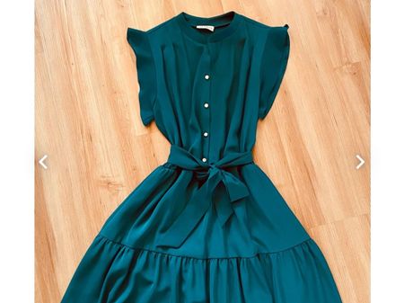 Wunderschönes Blusenkleid mit Bindegurt, Gr. S/M