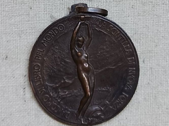 Medaglie: Italia - A. VOLTA - 1927 – Usato da Sorengo venduto da 74in 7