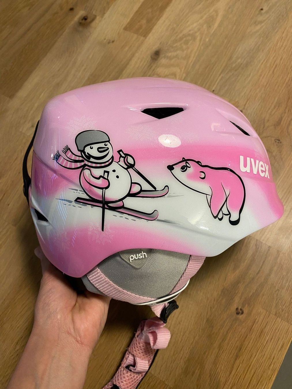 Uvex Caschi: Uvex Mädchen Skihelm – Usato da Luzern venduto da nad_nf8f
