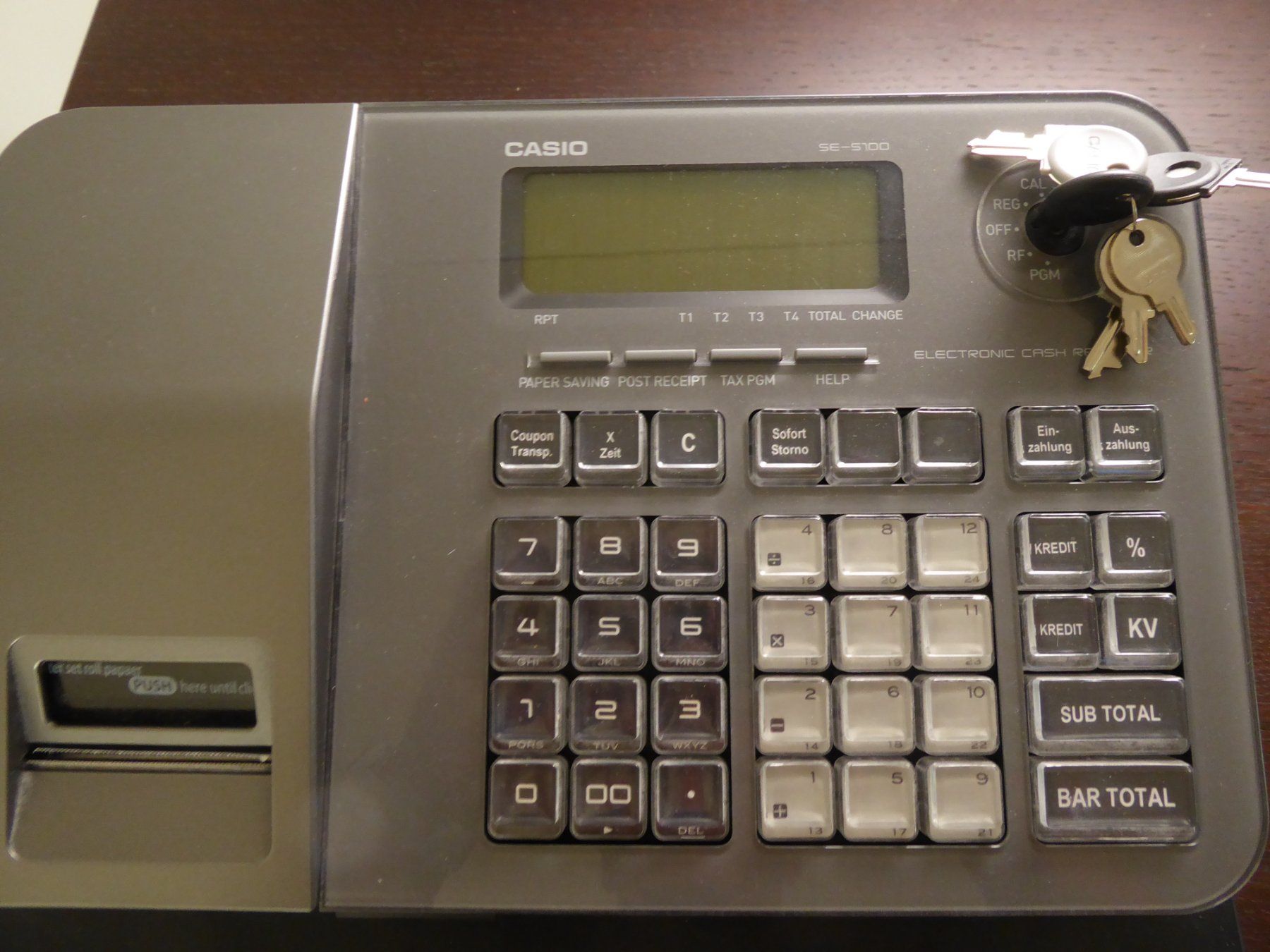 Casio Caisses enregistreuses: Registrierkasse von Casio Typ SE-S100 – D'occasion à Leuggern par Lord_Hagen 1