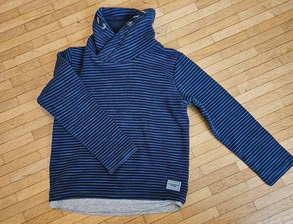 Maglioni & Felpe: Kinderpullover Tom Tailor 104/110 – Usato da St. Gallen venduto da RuppiX