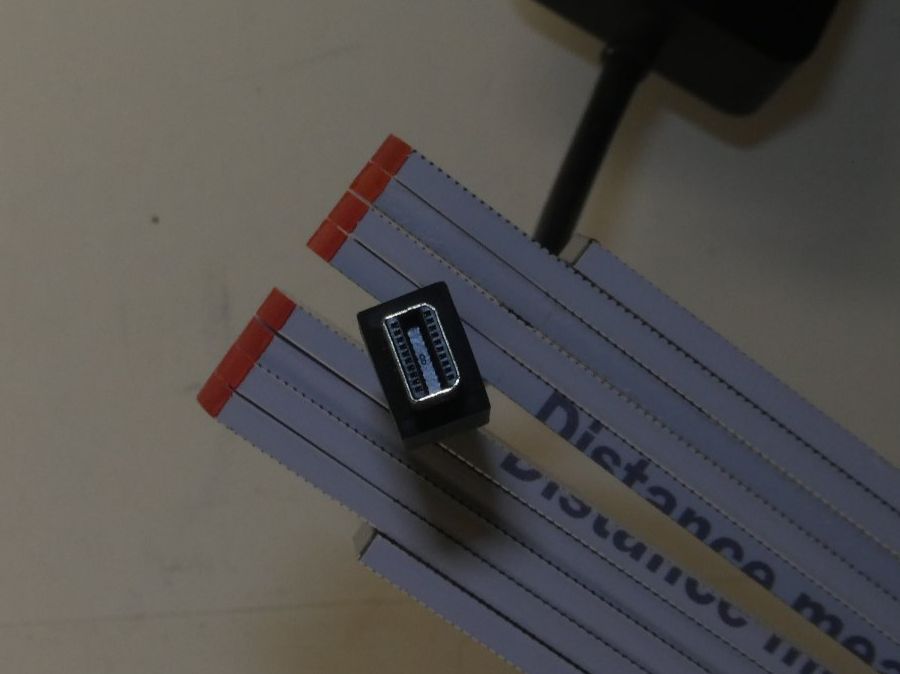 Microsoft Unità & Adattatore: Microsoft Mini-Display Port zu VGA Adapter 1554 – Usato da Fulenbach venduto da Hach0 4